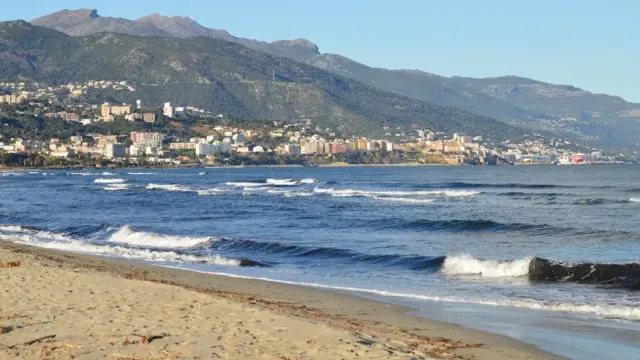 stabilimenti balneari Forte dei Marmi - Lusso e relax: i migliori stabilimenti balneari di Forte dei Marmi