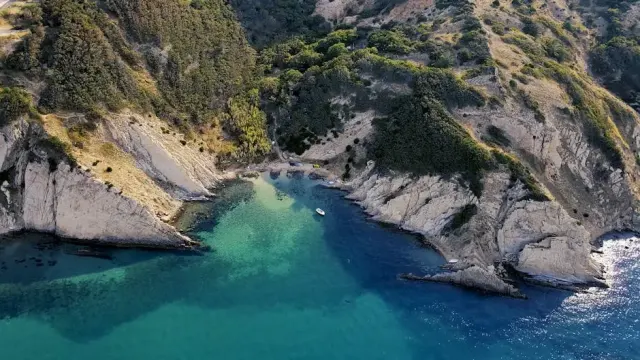 Stabilimenti di lusso per un'estate esclusiva a Forte